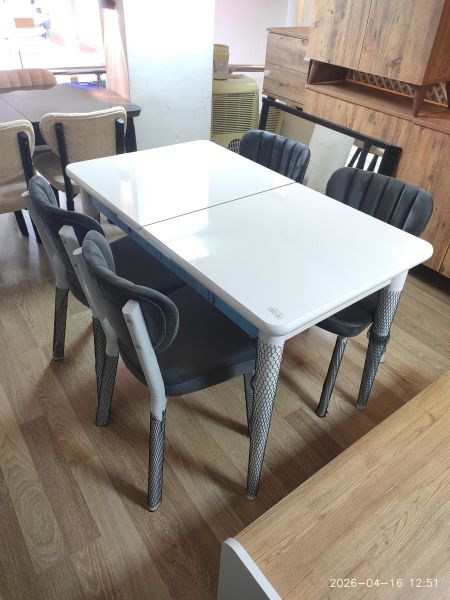 Diğer - Sıfır teşhir MDF masa takımı